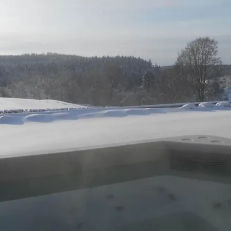Holiday home Escape With Bubble Bath, Cleaning Included *