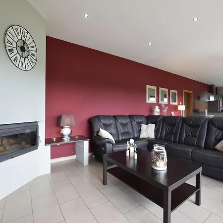 Holiday home Escape With Bubble Bath, Cleaning Included *