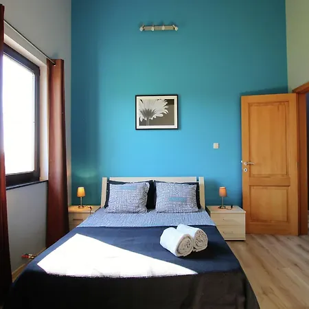 Escape With Bubble Bath, Cleaning Included Holiday home